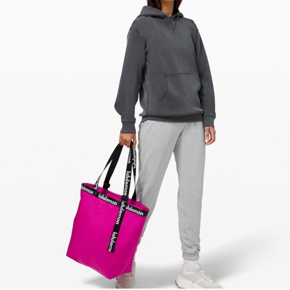 Lululemon The Rest Is Written Tote - Picture 2 of 10